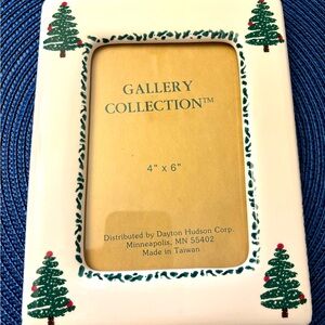 Gallery Collection Ceramic Christmas Photo Frame 4 x 6”